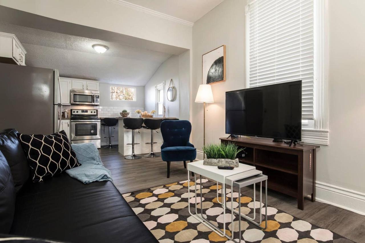 Louisville Dream House 4Br 2Ba By Cozysuites Bagian luar foto